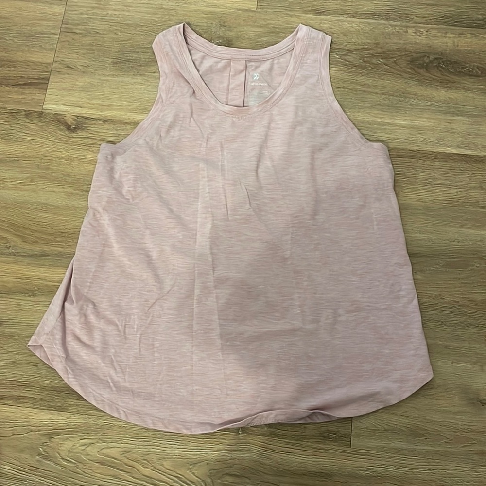 Target all in motion pink tank top Size Large